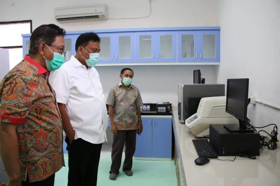 Gubernur Cek Kesiapan Laboratorium PCR